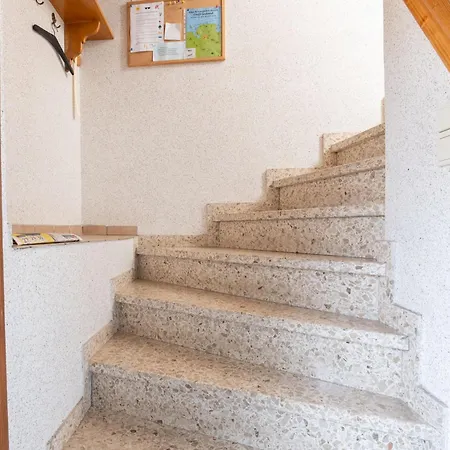 Engelmann, 35107 * Holtland