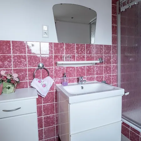 Engelmann, 35107 Daire Holtland