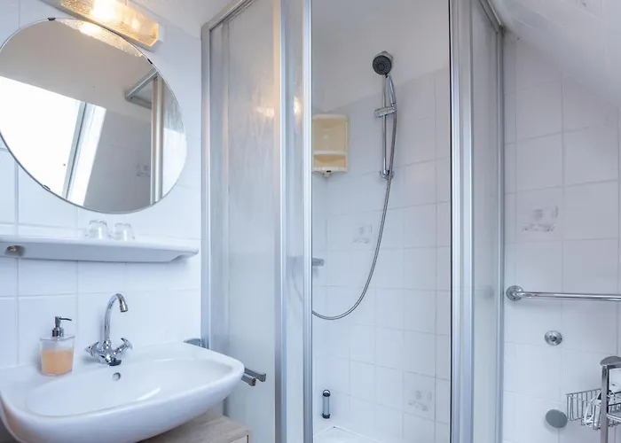 Engelmann, 35107 * Holtland