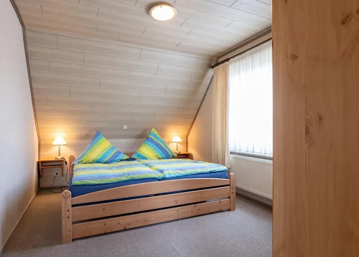 Engelmann, 35107 * Holtland