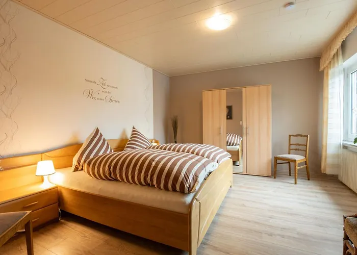 Engelmann, 35107 * Holtland